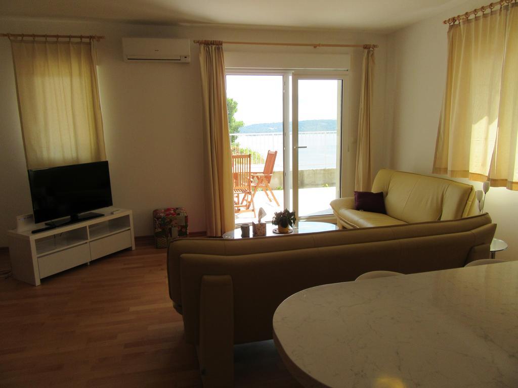 Apartment Linthorst Trogir Exterior photo